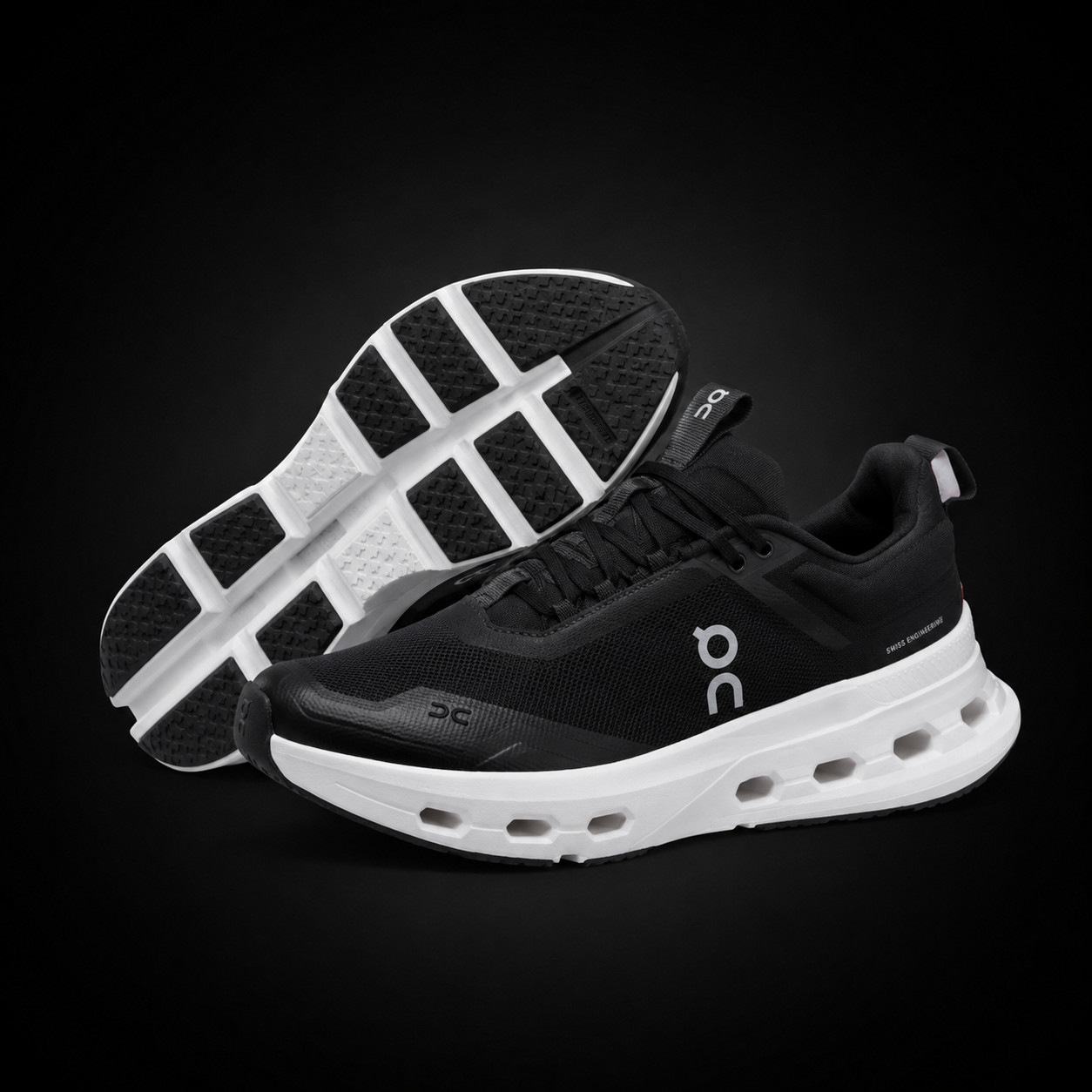 On Cloudnova Black White