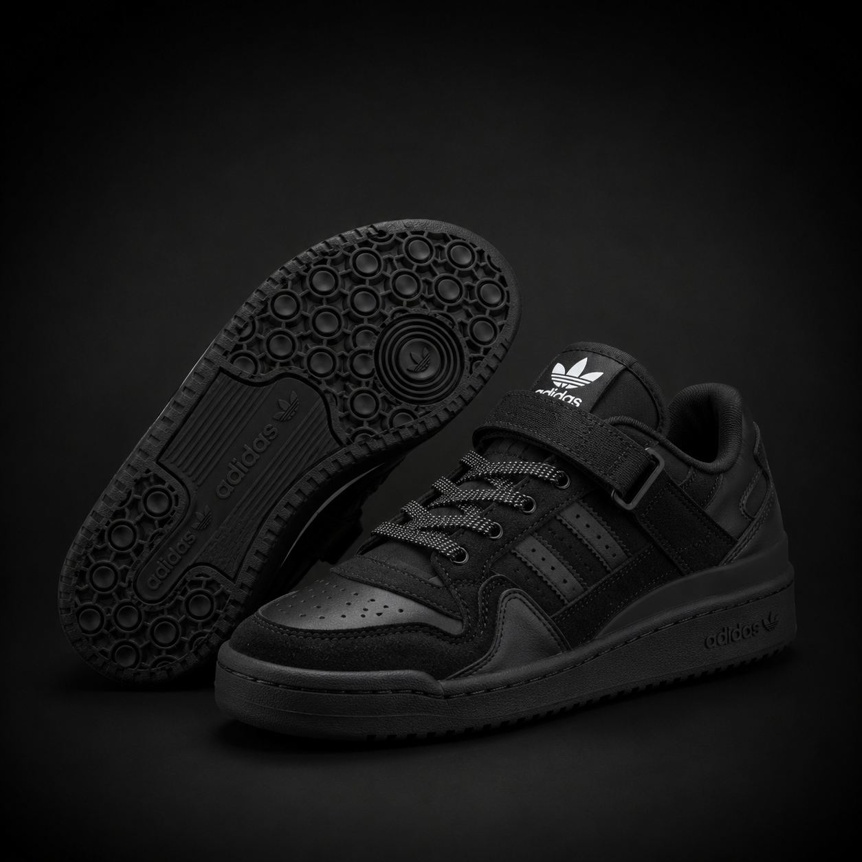 Adidas Forum Low Triple Black