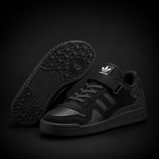 Adidas Forum Low Triple Black